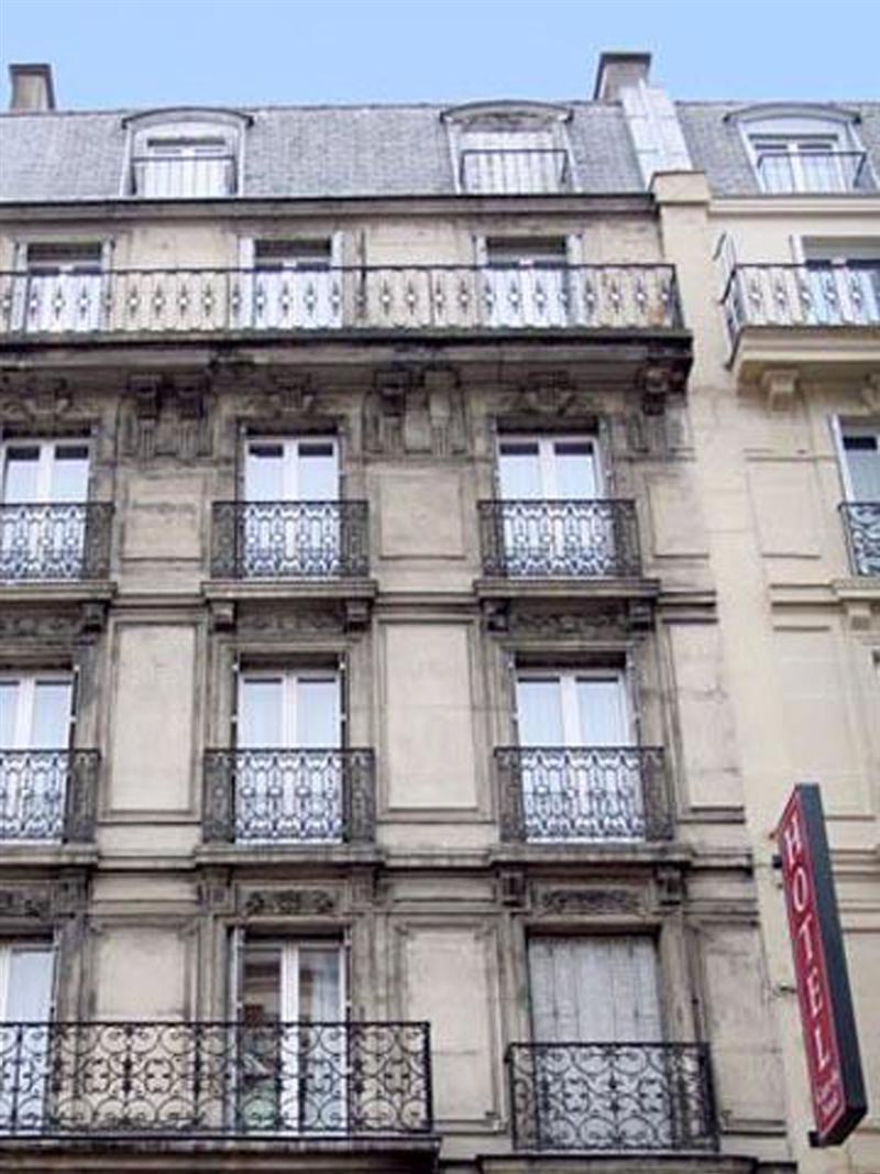Hotel Ibis Gare Du Nord Tgv Parijs